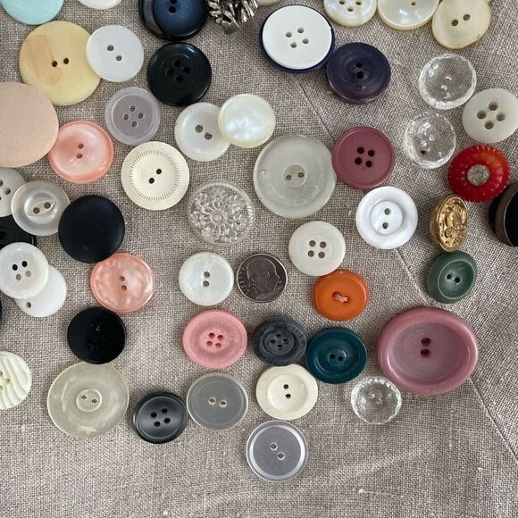 Vintage 164 Lot of Spare Buttons Metal Pastel Rhinestone Crest Assortment - Picture 4 of 13